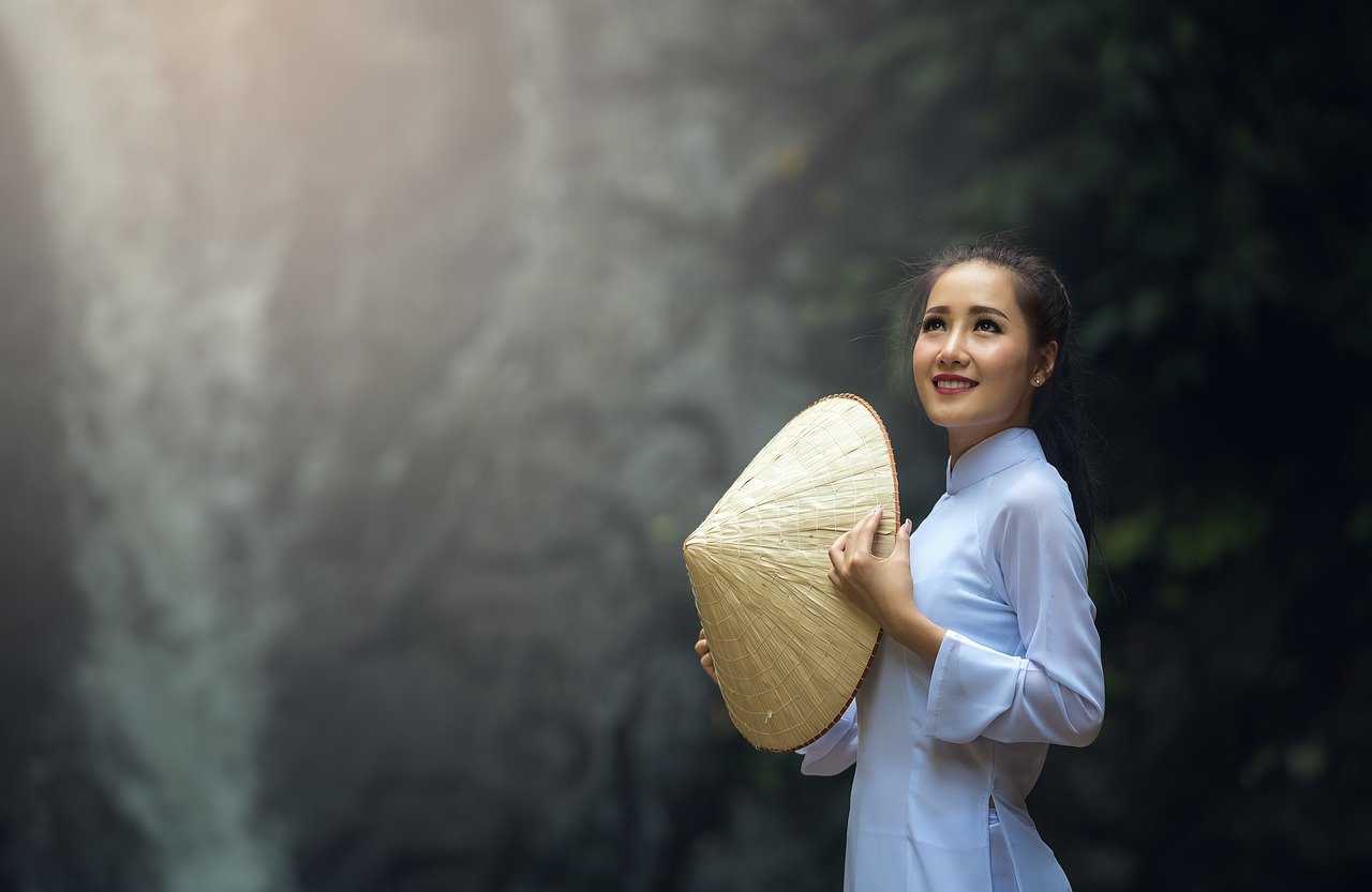 Vietnamese Girl Hat