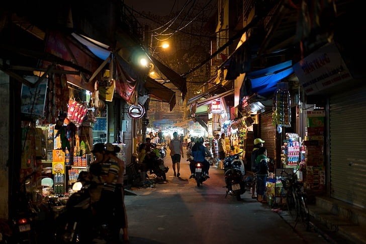 hanoi Vietnam night