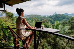Thailand vs Vietnam for remote workers